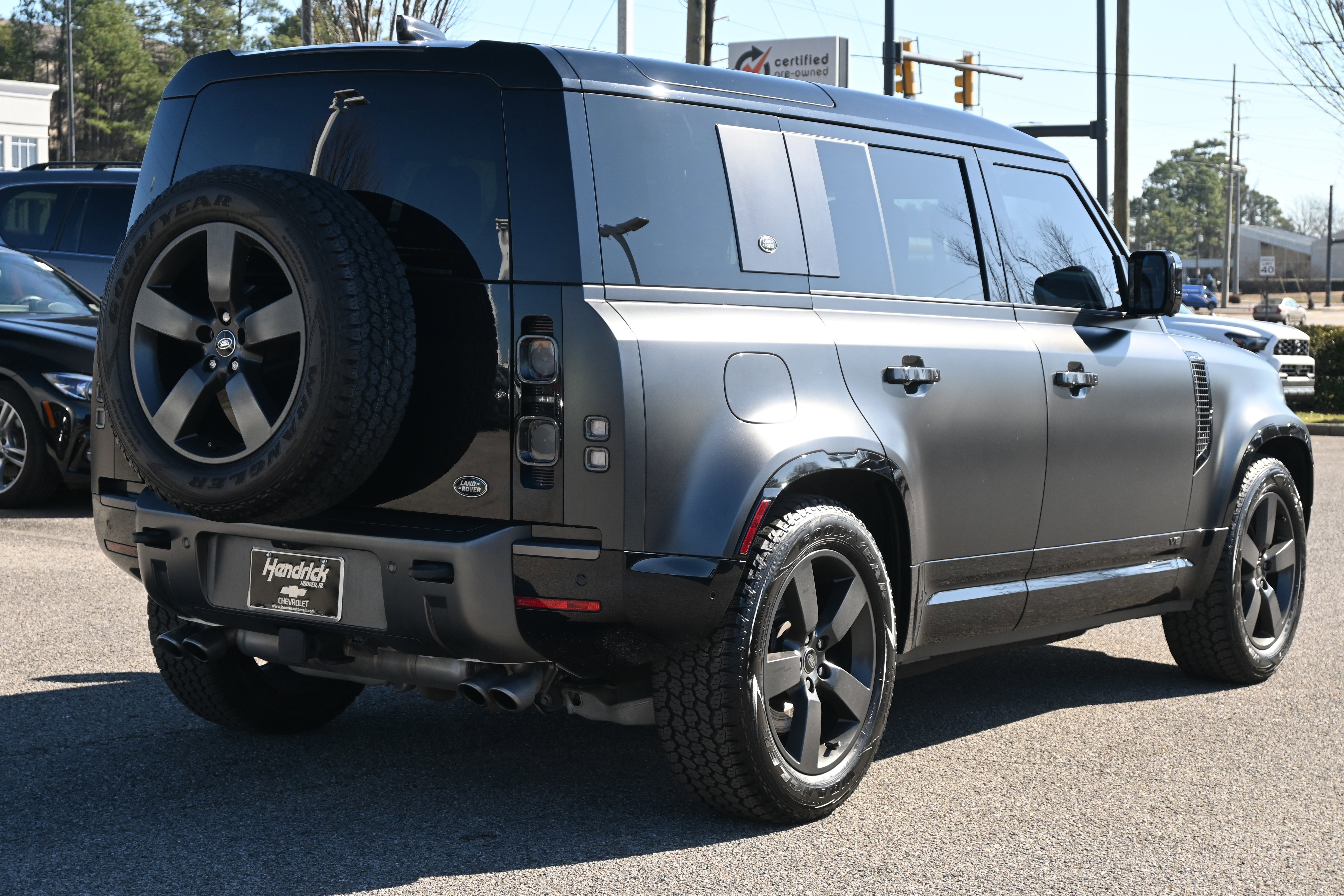 Used 2023 Land Rover Defender 110 Carpathian Edition image 11