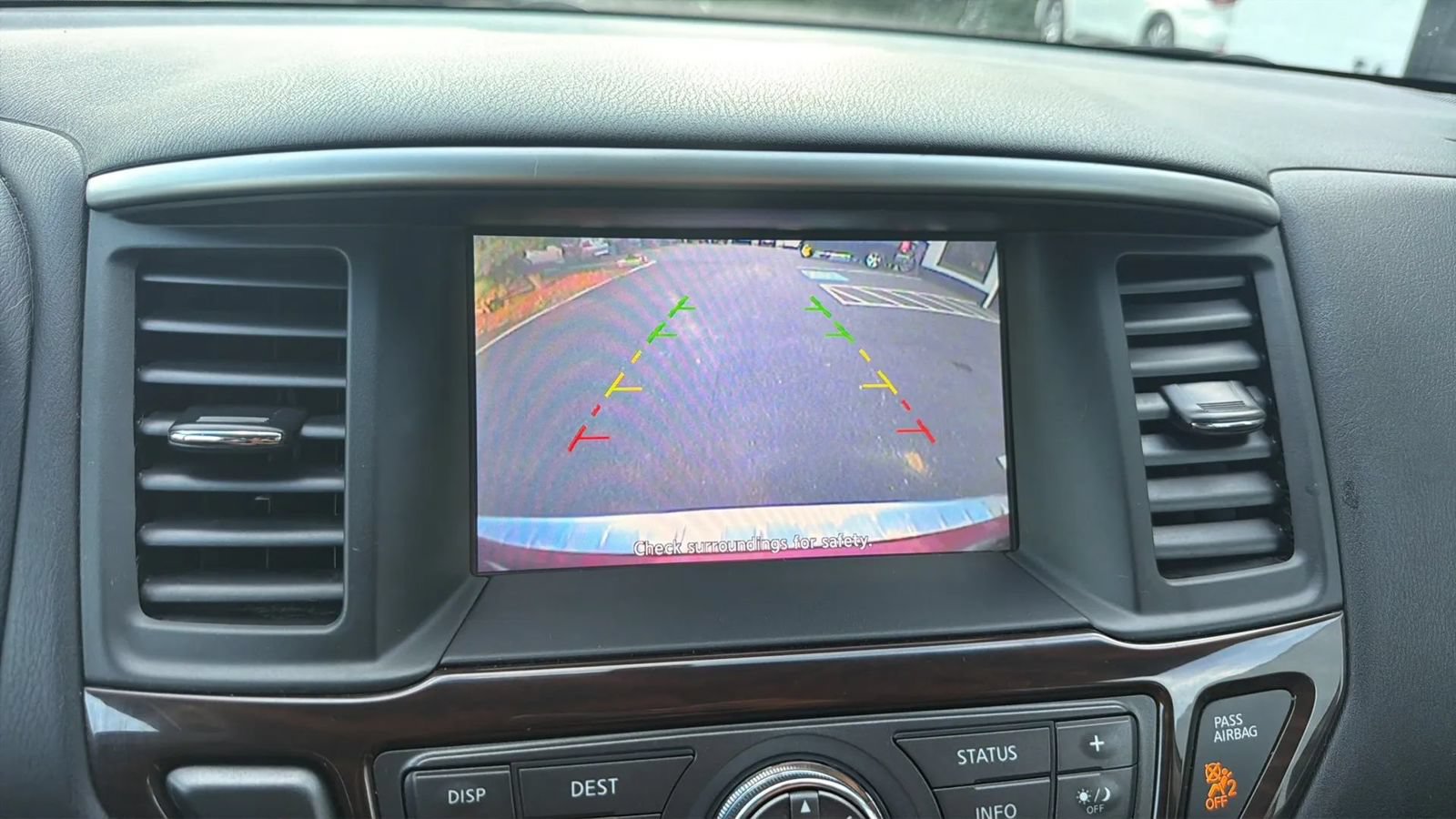 Used 2014 Nissan Pathfinder SL w/ SL Tech Package AWD/4WD image 30