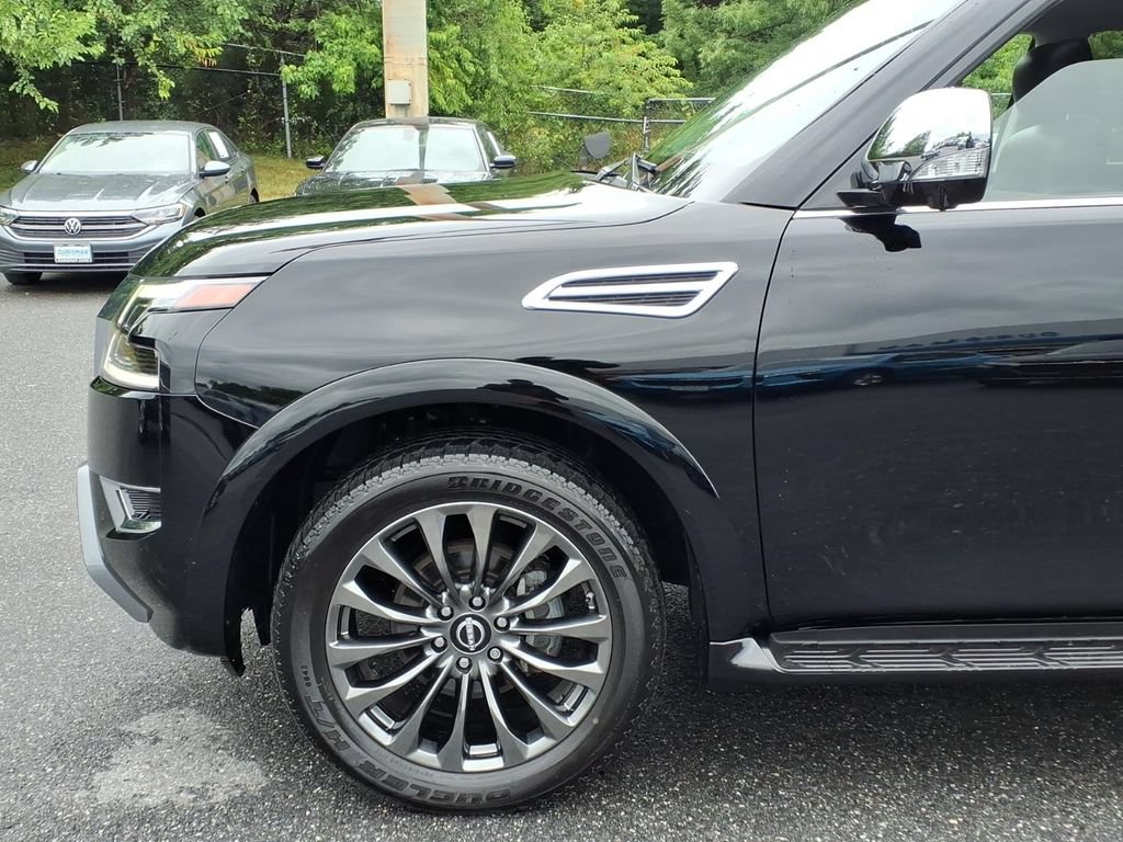 Used 2023 Nissan Armada Platinum w/ Captain's Chairs Package AWD/4WD image 8