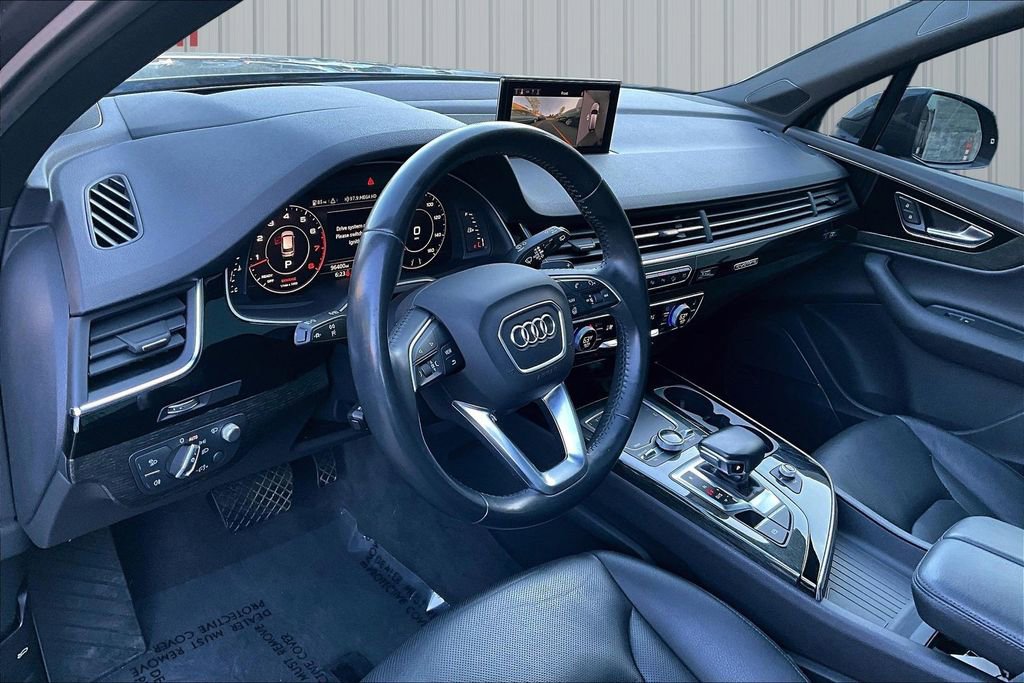 Used 2019 Audi Q7 3.0T Prestige w/ Prestige Package AWD/4WD image 17