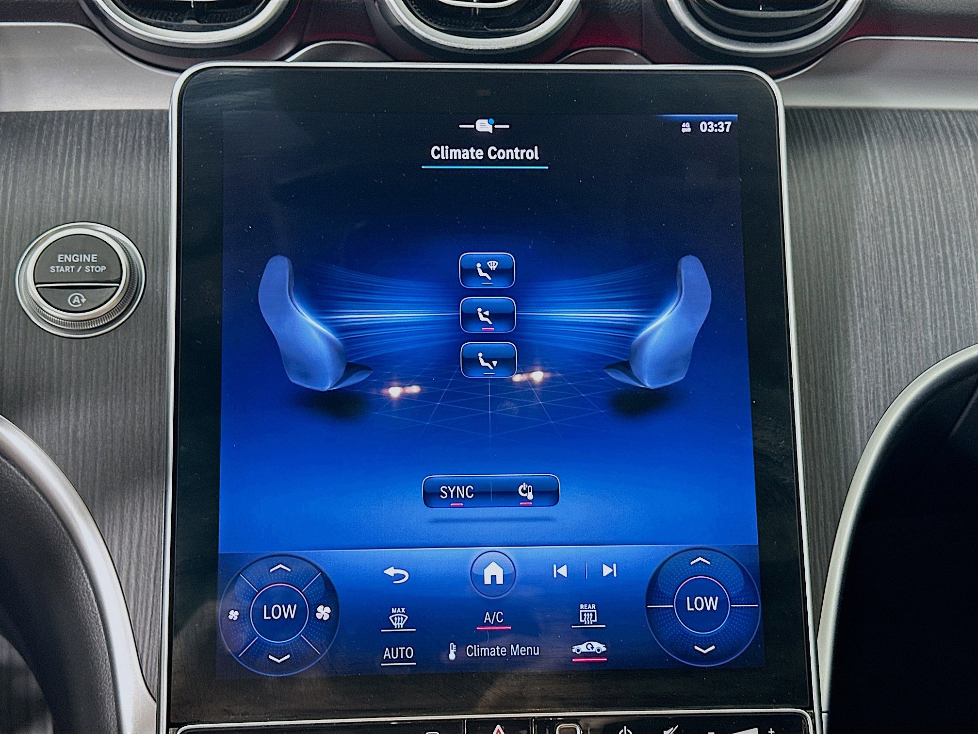 Certified 2022 Mercedes-Benz C 300 4MATIC Sedan image 19