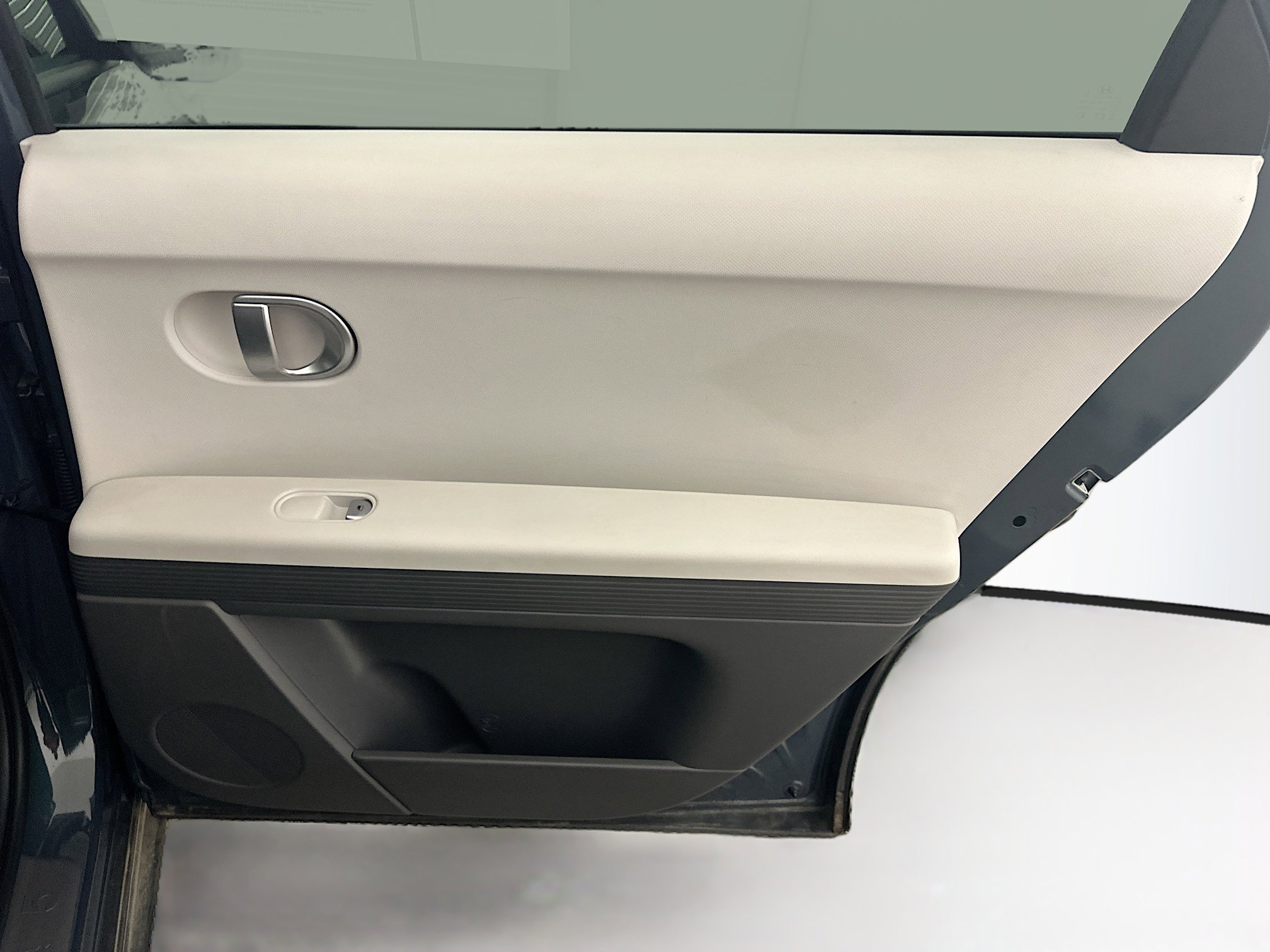 Used 2024 Hyundai Ioniq 5 SEL image 32