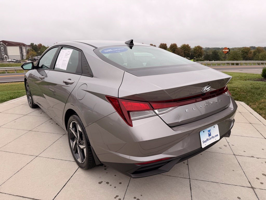 Used 2023 Hyundai Elantra SEL w/ Convenience Package FWD image 7