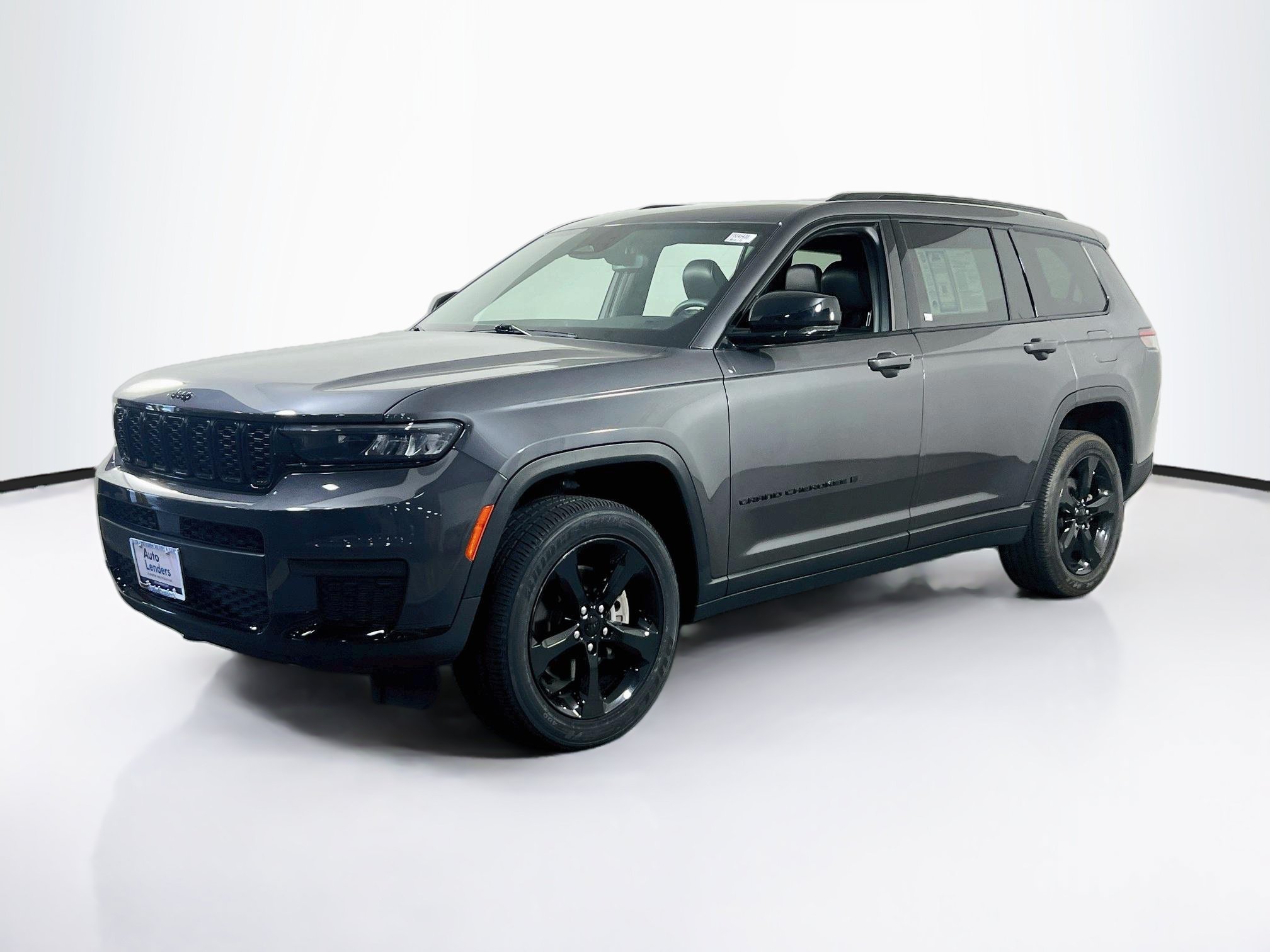 Used 2023 Jeep Grand Cherokee L Laredo AWD/4WD image 1