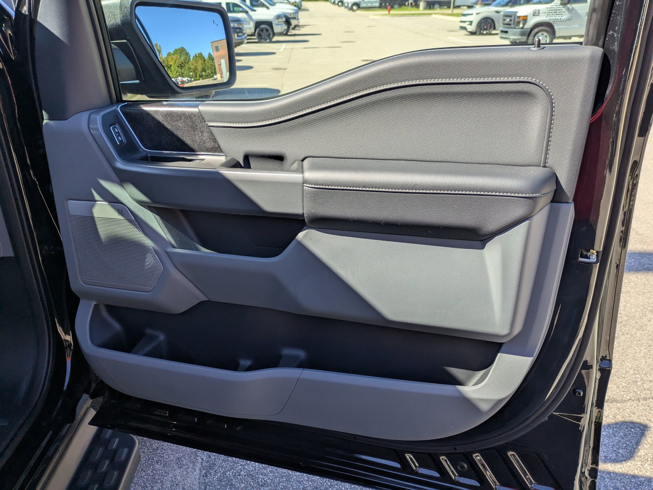 Certified 2025 Ford F150 Lightning Flash w/ Max Trailer Tow Package image 44