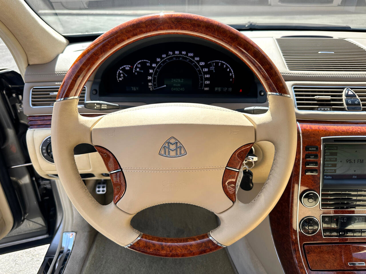 Used 2004 Maybach 57 image 66