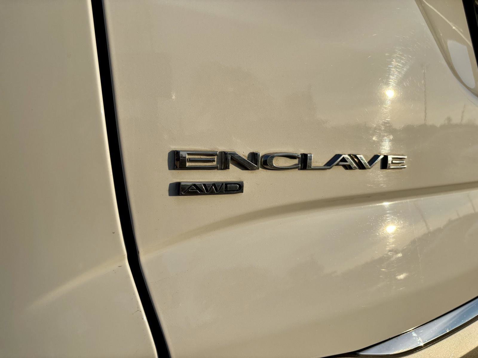 Used 2022 Buick Enclave Premium AWD/4WD image 42