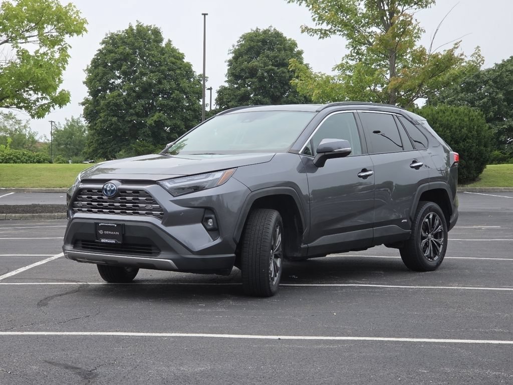 Used 2022 Toyota RAV4 Limited AWD/4WD image 19