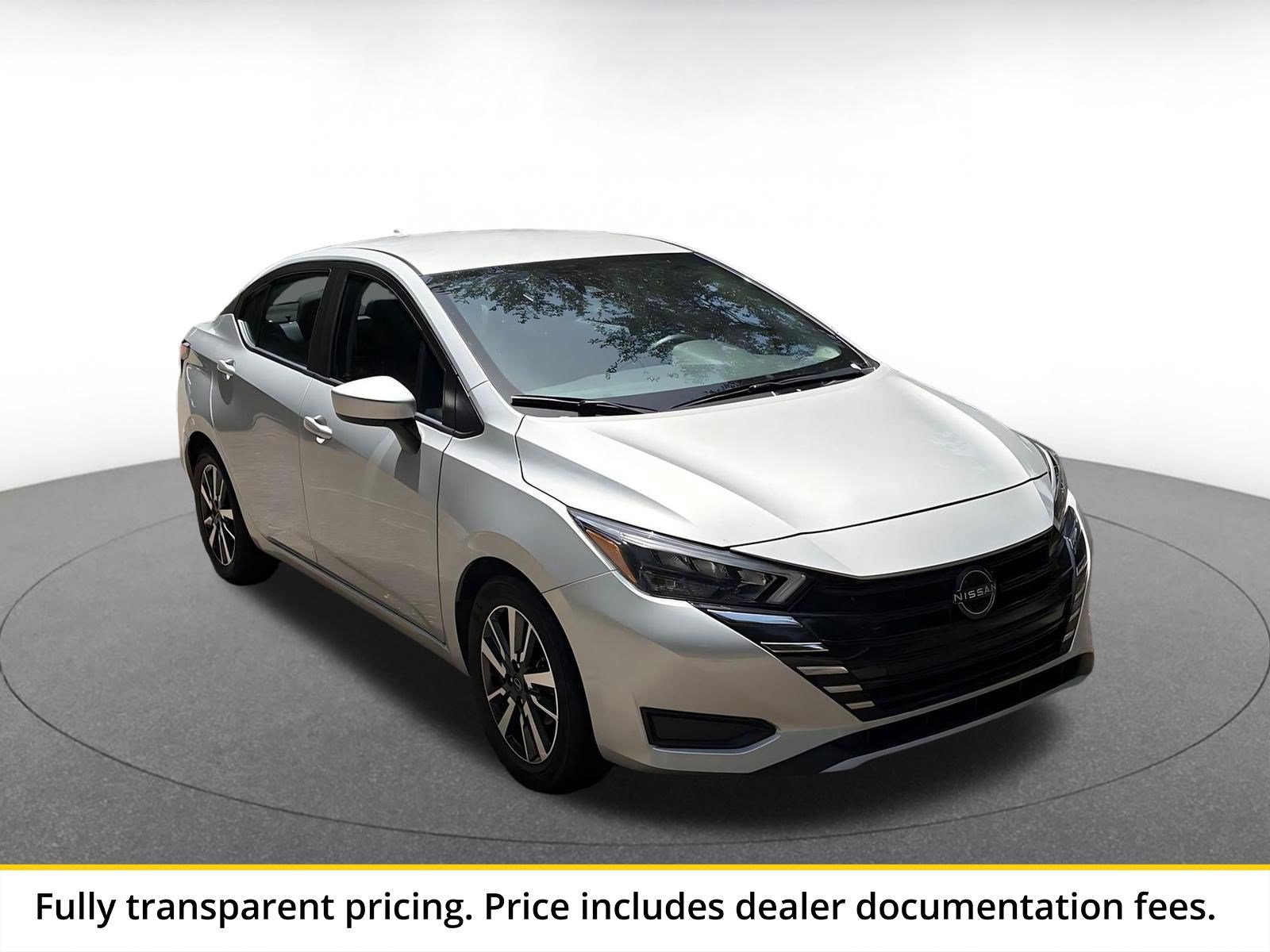 Used 2025 Nissan Versa SV FWD image 1