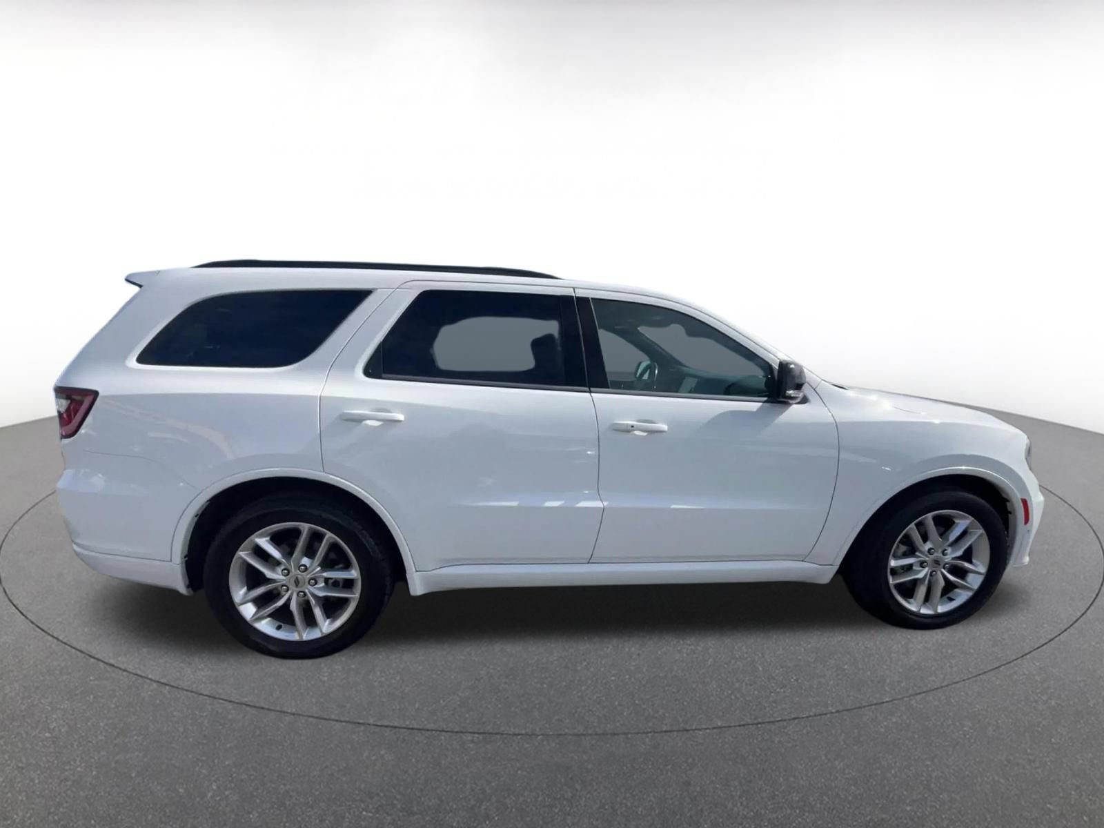 Used 2023 Dodge Durango GT RWD image 16