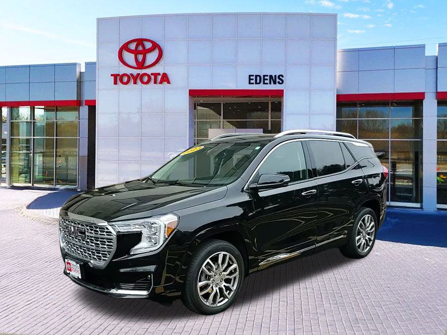 Used 2023 GMC Terrain Denali w/ LPO, Floor Liner Package image 11