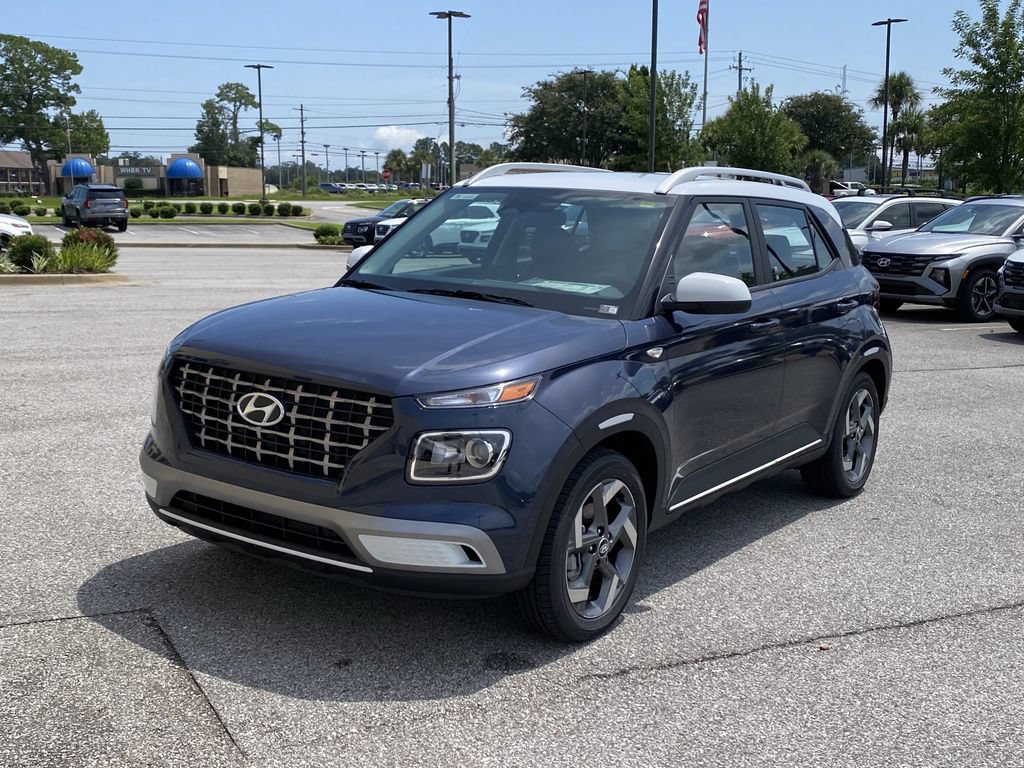 New 2026 Hyundai Venue SEL FWD image 4