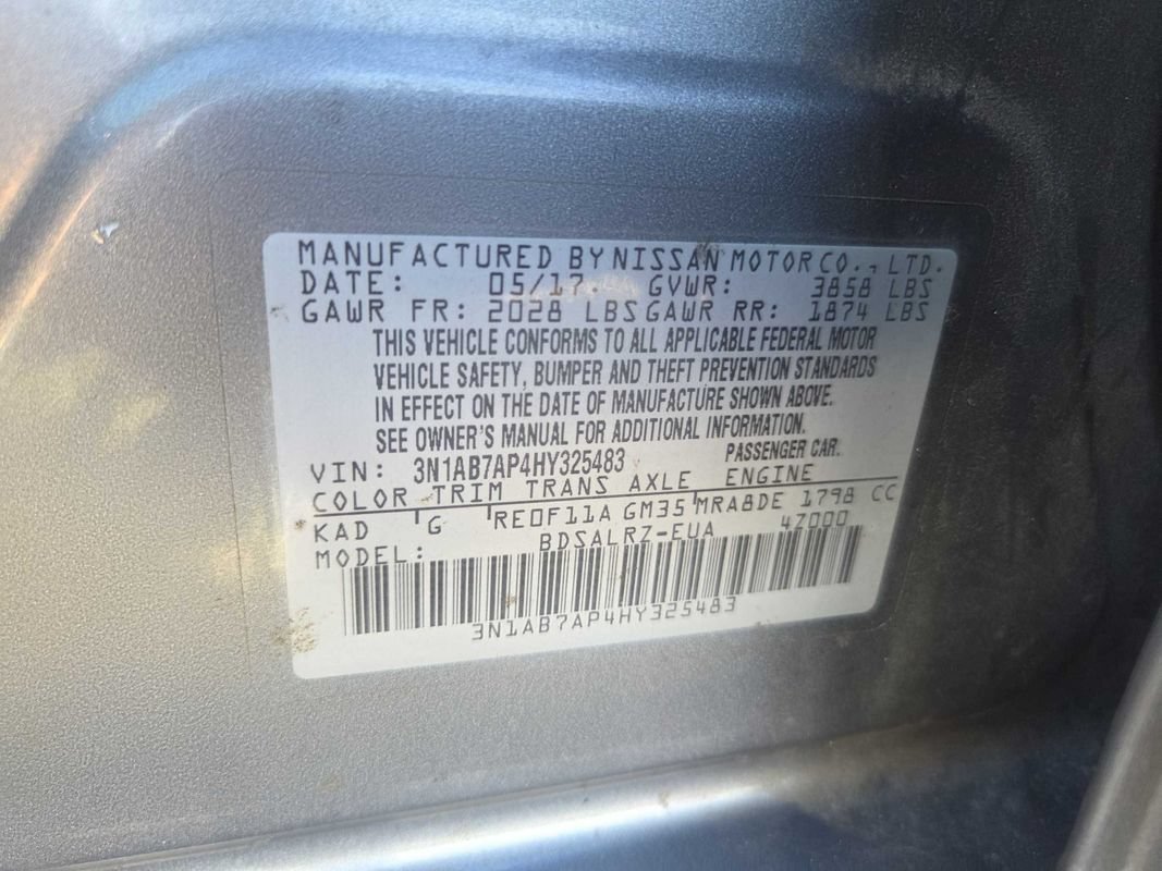 Used 2017 Nissan Sentra SR w/ Driver's Assist Package FWD image 33