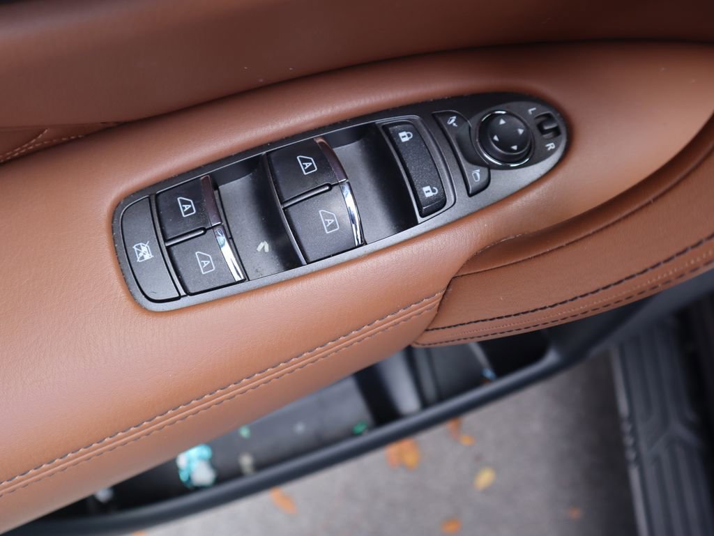 Used 2024 INFINITI QX80 Sensory image 20