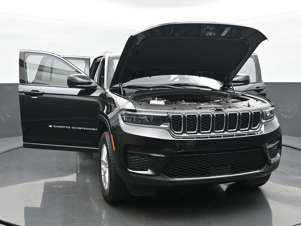 New 2025 Jeep Grand Cherokee Laredo X w/ Luxury Tech Group I image 54
