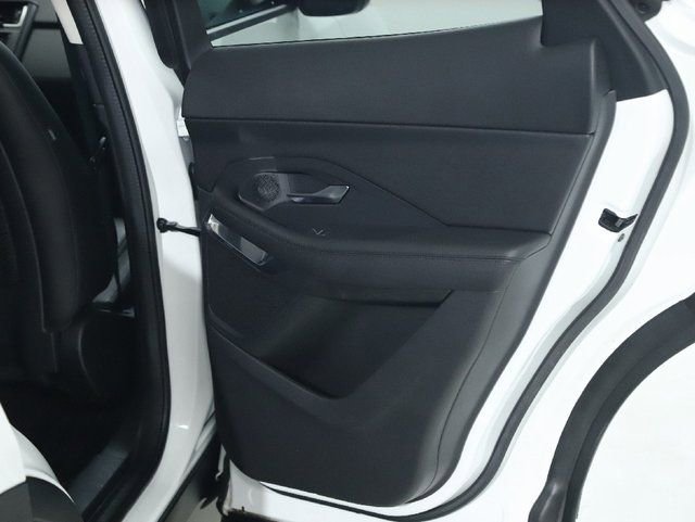Used 2020 Jaguar E-PACE image 32