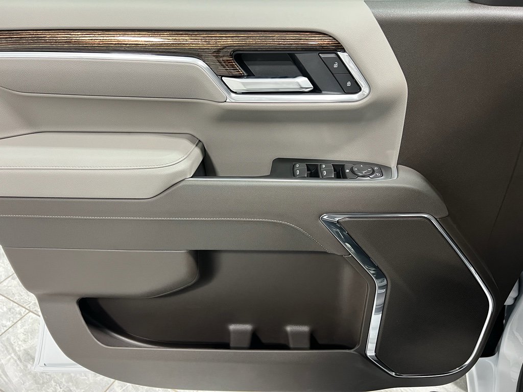 New 2026 GMC Sierra 1500 SLE image 21