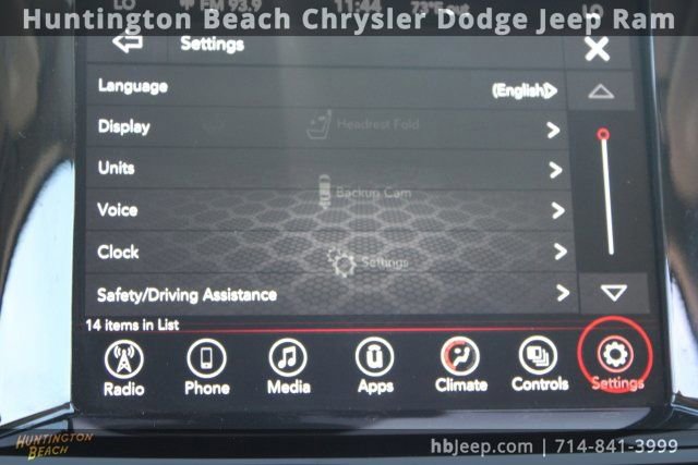 Used 2022 Dodge Durango SXT image 24