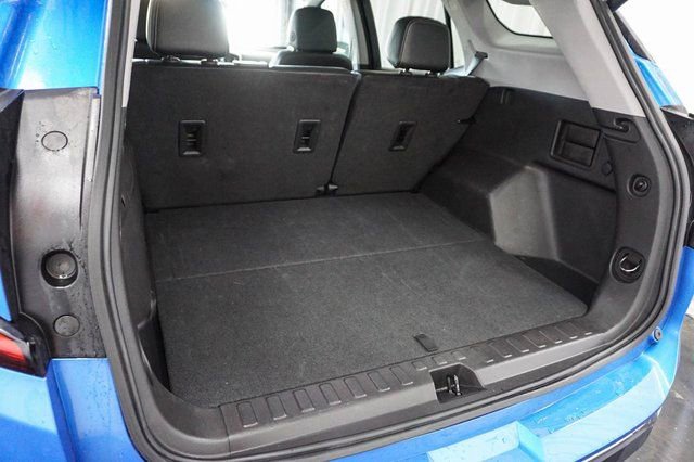 Used 2024 GMC Terrain SLT image 19