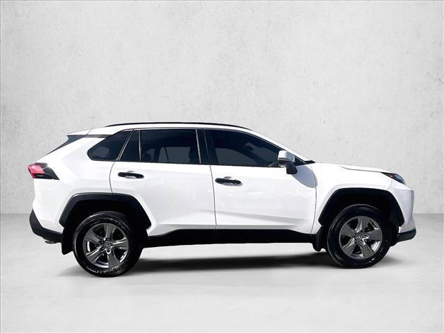 Used 2024 Toyota RAV4 XLE w/ Convenience Package FWD image 5