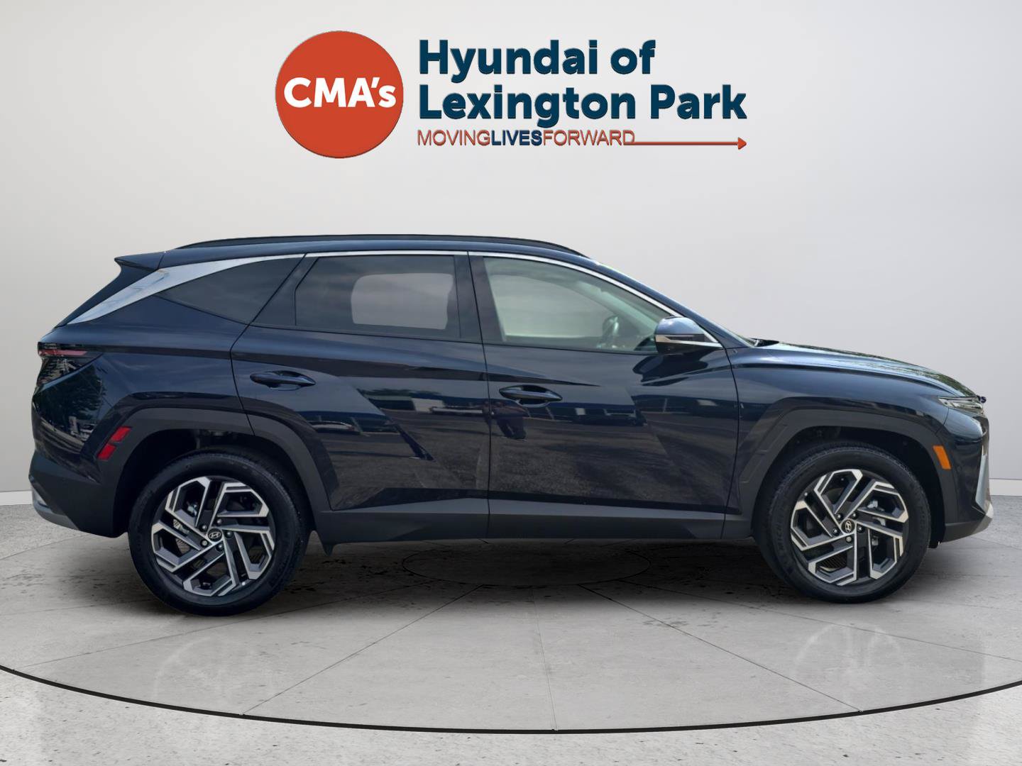 Used 2025 Hyundai Tucson Limited AWD/4WD image 8