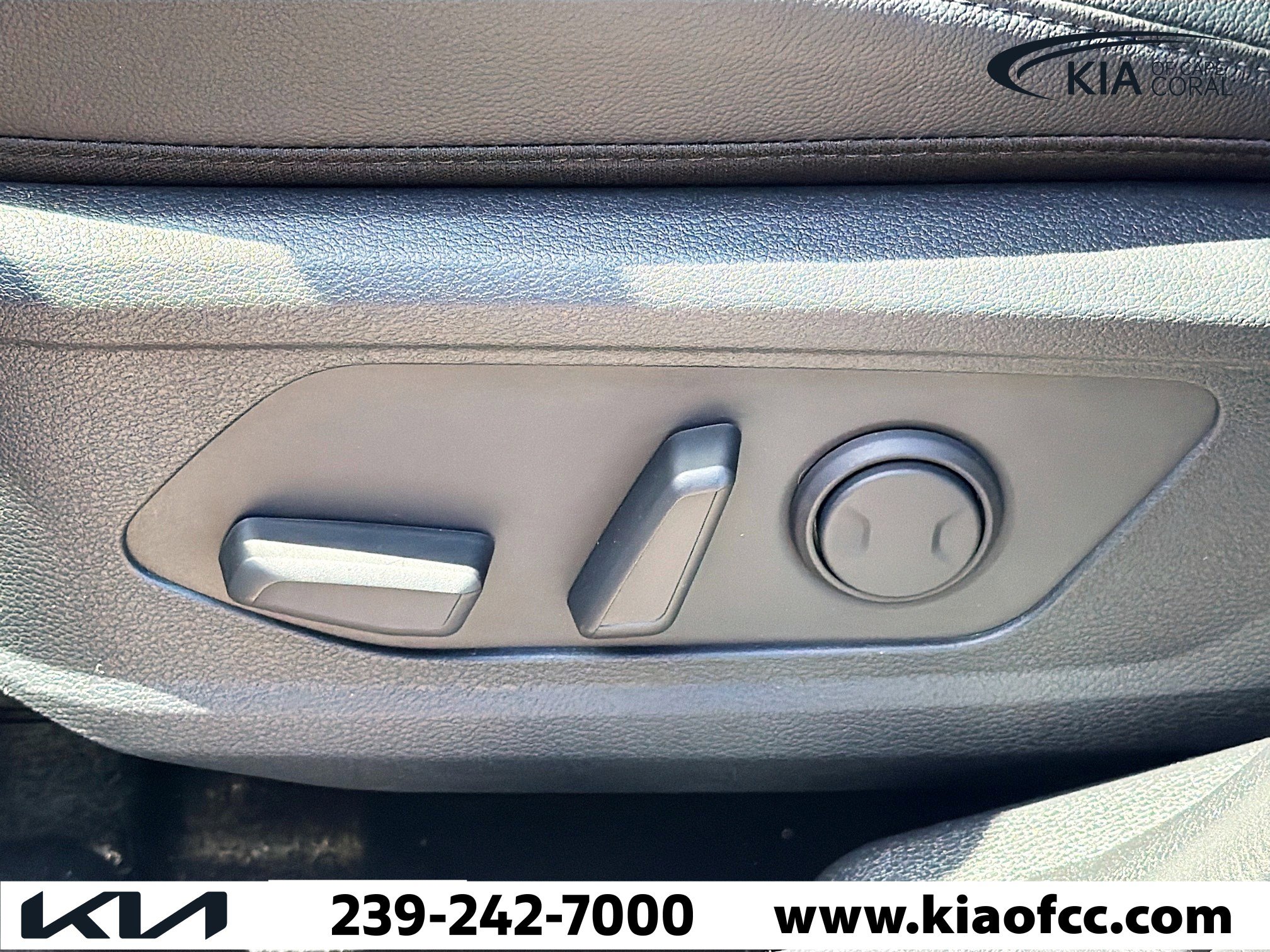 New 2026 Kia Sportage EX image 23