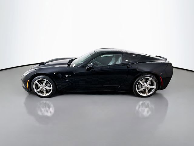 Used 2015 Chevrolet Corvette Stingray Coupe w/ 3LT Preferred Equipment Group image 4