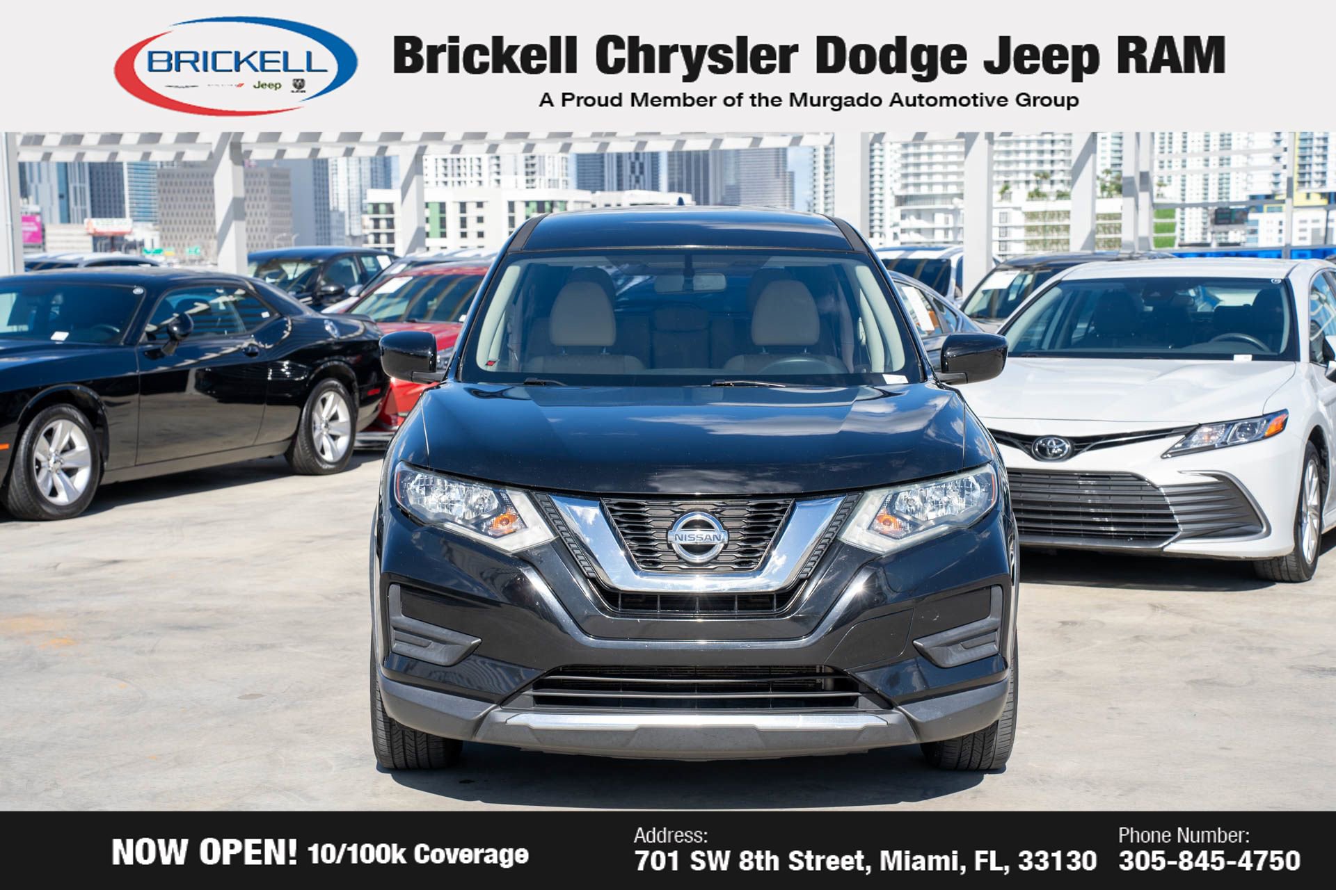 Used 2017 Nissan Rogue S image 2