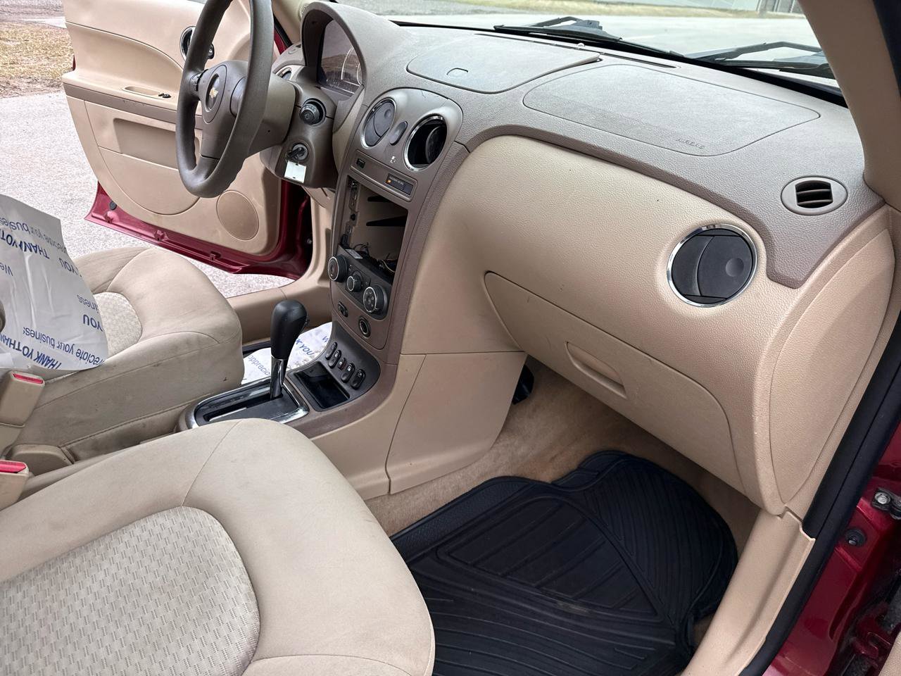 Used 2008 Chevrolet HHR LS image 18