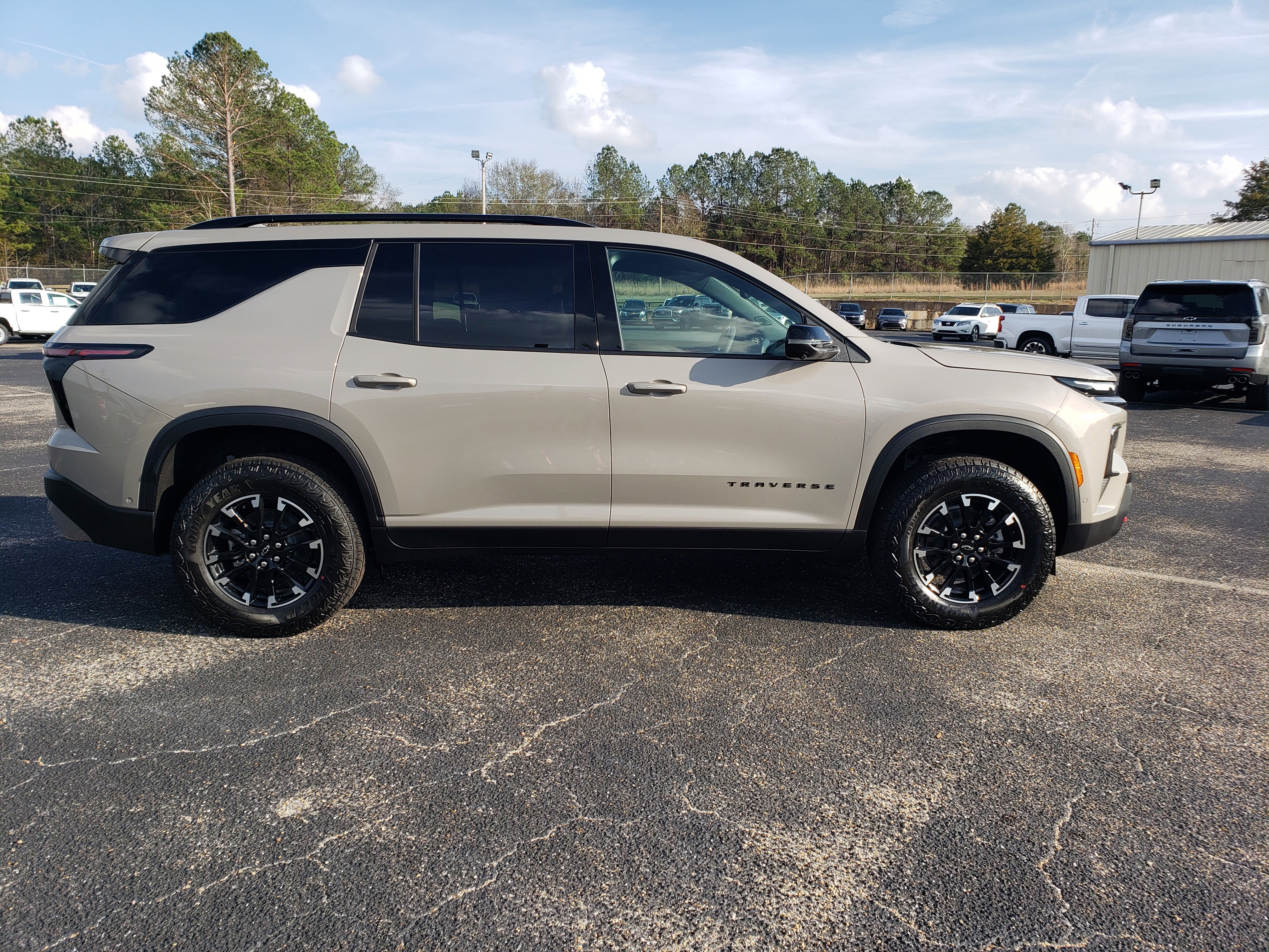 New 2026 Chevrolet Traverse Z71 image 5