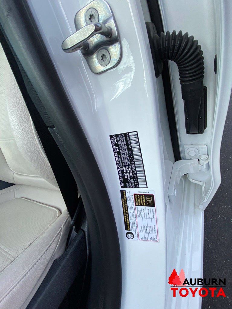 Used 2024 Mercedes-Benz C 300 Sedan image 30