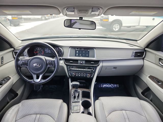 Used 2018 Kia Optima EX image 32