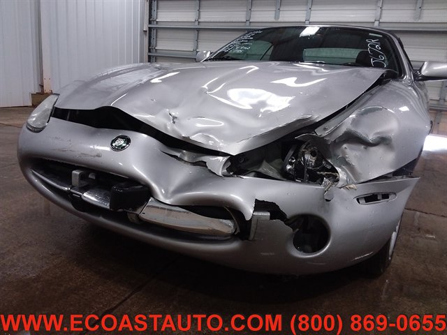 Used 2001 Jaguar XK8 Convertible image 17