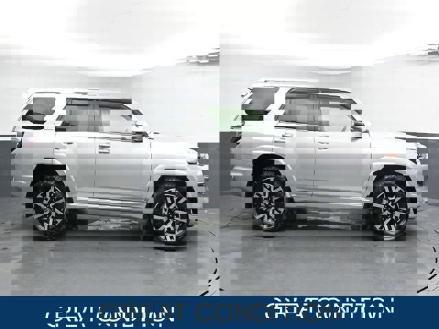 Used 2016 Toyota 4Runner Limited image 12