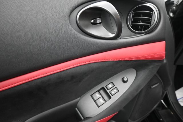 Used 2024 Nissan Z Performance w/ Floor Mat Package RWD image 21