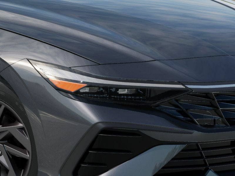 New 2026 Hyundai Elantra Hybrid FWD image 9