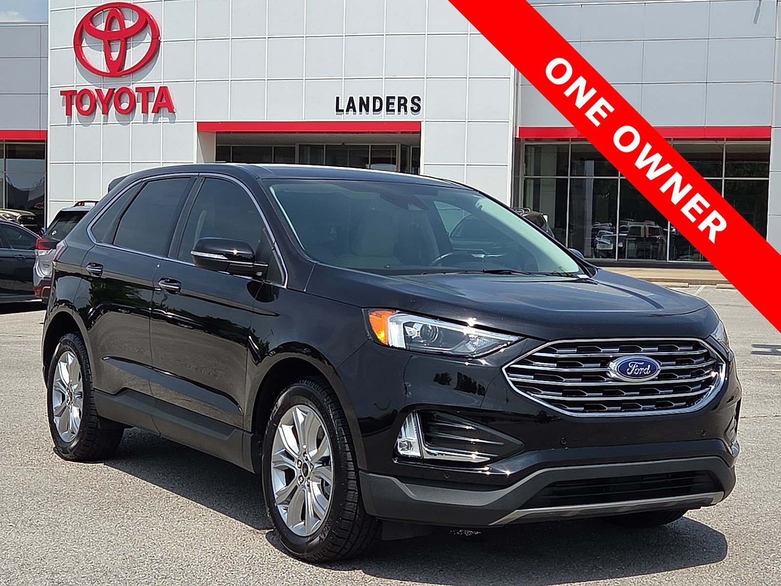 Used 2023 Ford Edge Titanium w/ Cargo Accessory Package AWD/4WD image 1