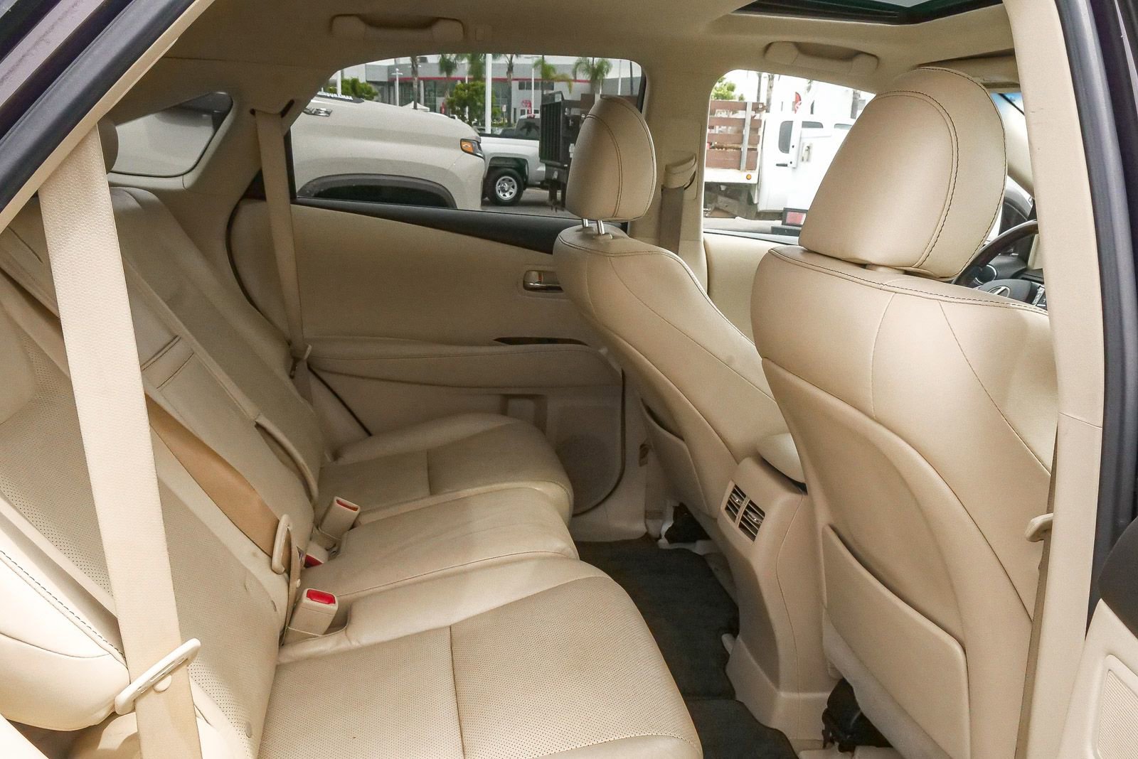 Used 2013 Lexus RX 450h AWD w/ Navigation Pkg image 16