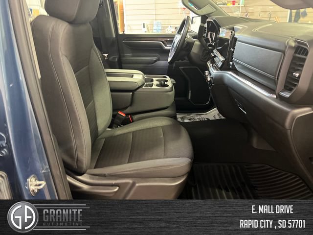 Used 2024 GMC Sierra 1500 SLE AWD/4WD image 34