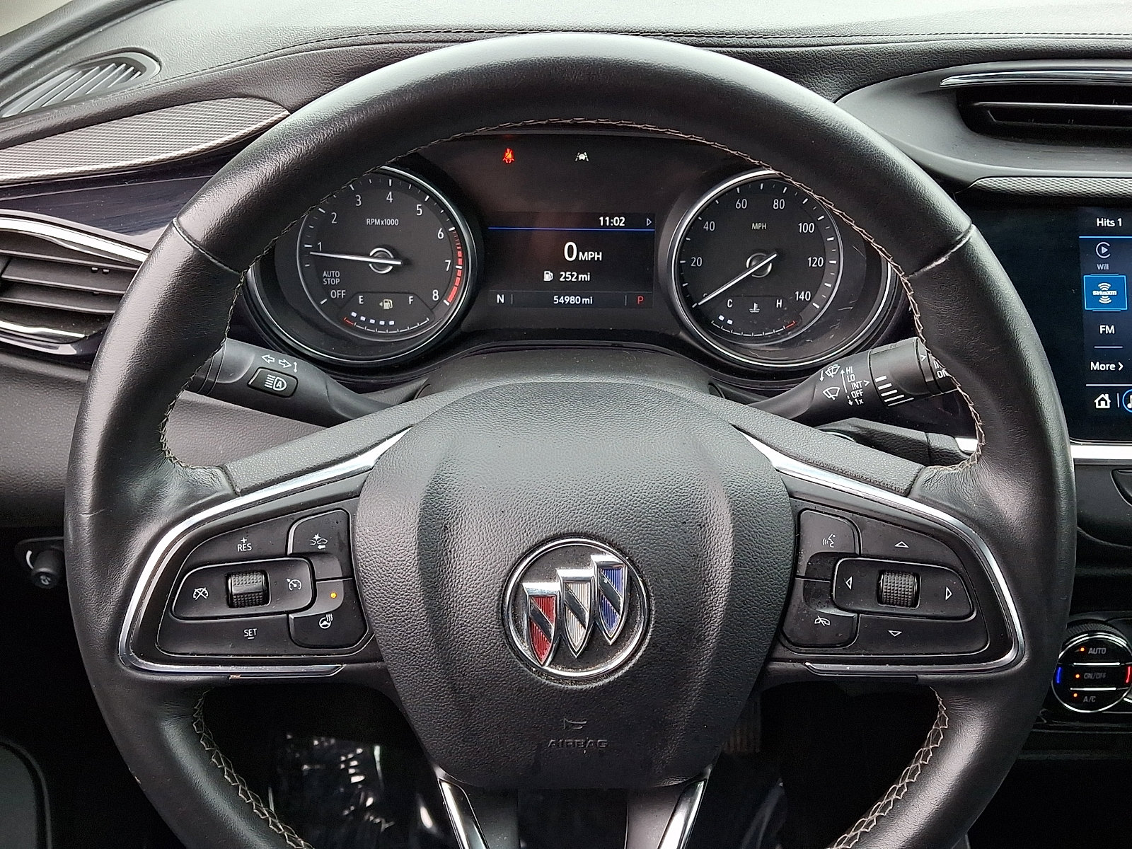 Used 2023 Buick Encore GX Essence image 18