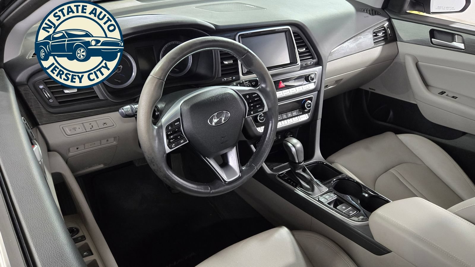 Used 2019 Hyundai Sonata Limited FWD image 10