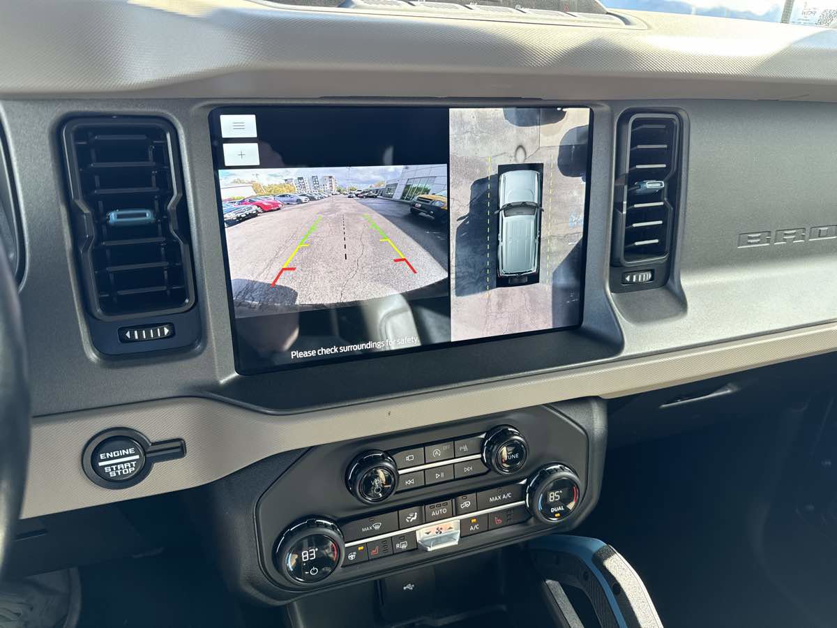 Used 2024 Ford Bronco Wildtrak image 32