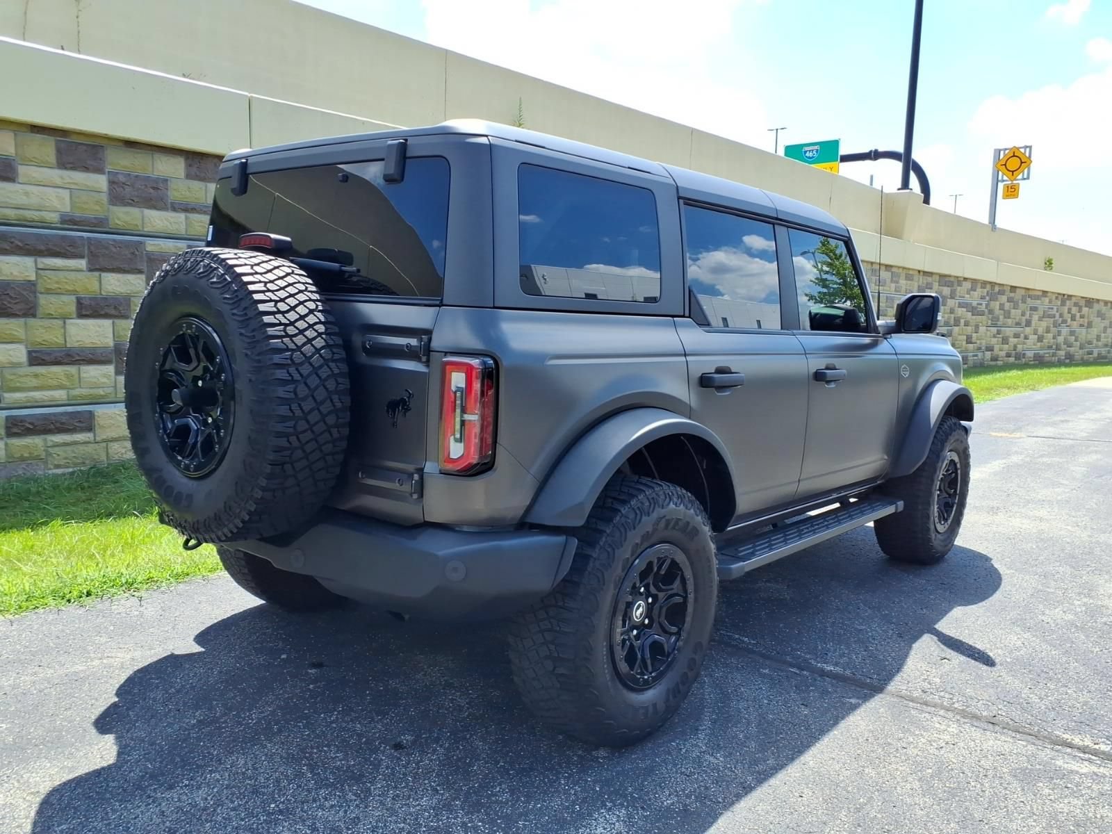 Used 2023 Ford Bronco Wildtrak AWD/4WD image 10