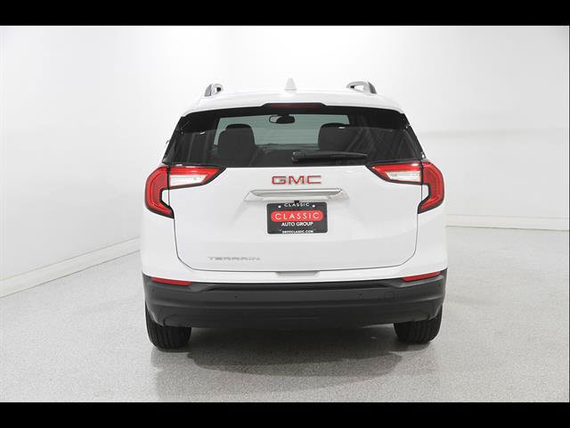 Used 2023 GMC Terrain SLE w/ Driver Convenience Package FWD image 20