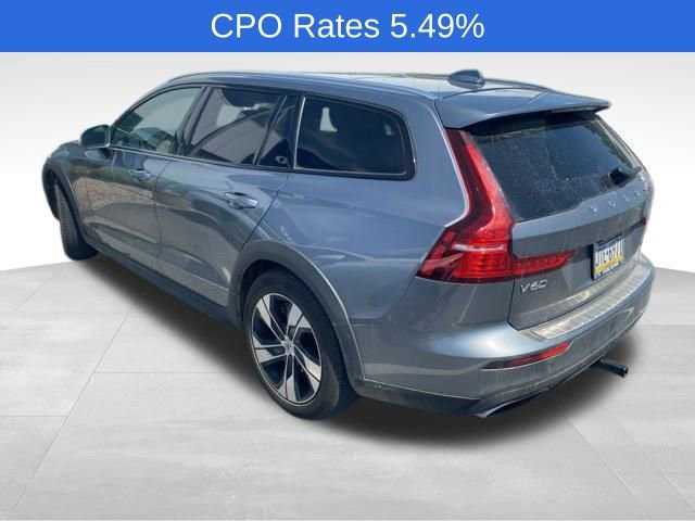 Used 2021 Volvo V60 T5 Cross Country w/ Climate Package AWD/4WD image 5