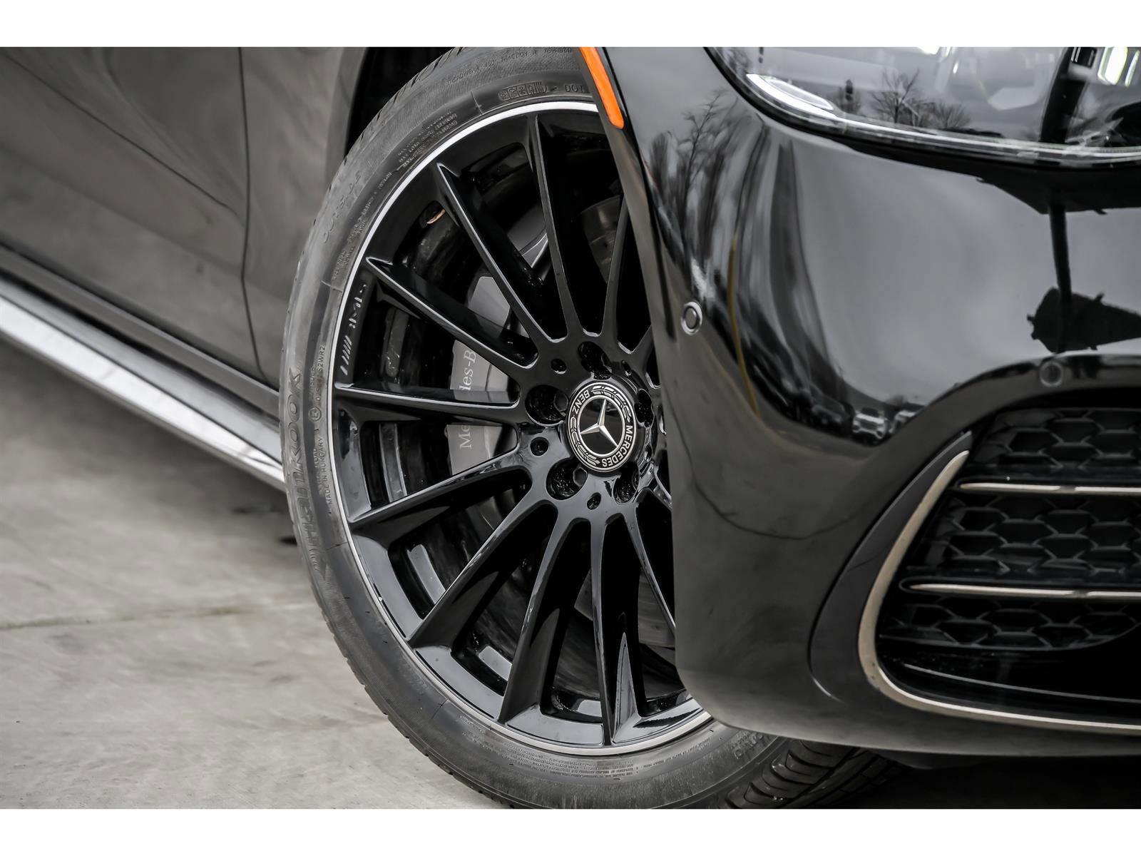 Certified 2023 Mercedes-Benz S 500 S 500 4MATIC image 3