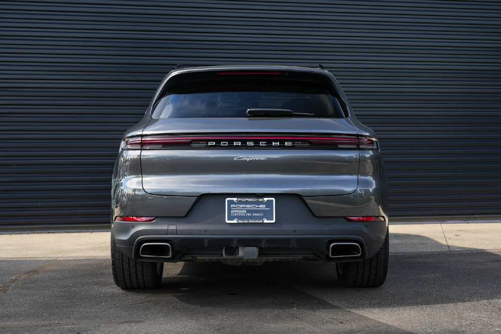 Certified 2026 Porsche Cayenne AWD/4WD image 14
