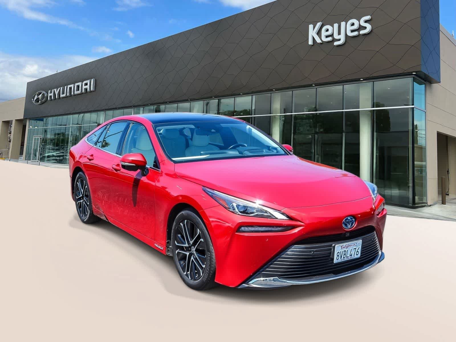 Used 2021 Toyota Mirai RWD image 3