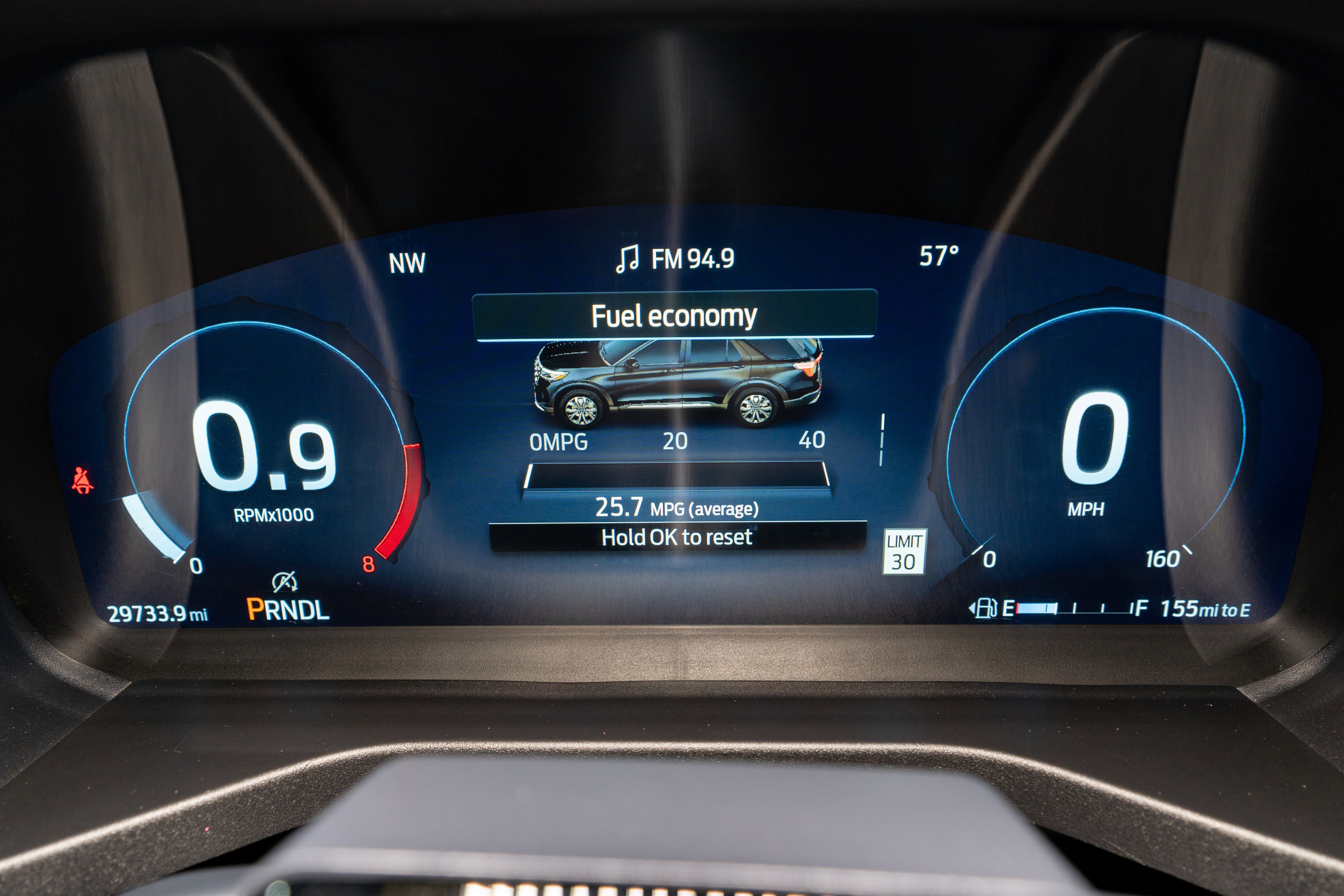 Used 2025 Ford Explorer ST-Line image 25