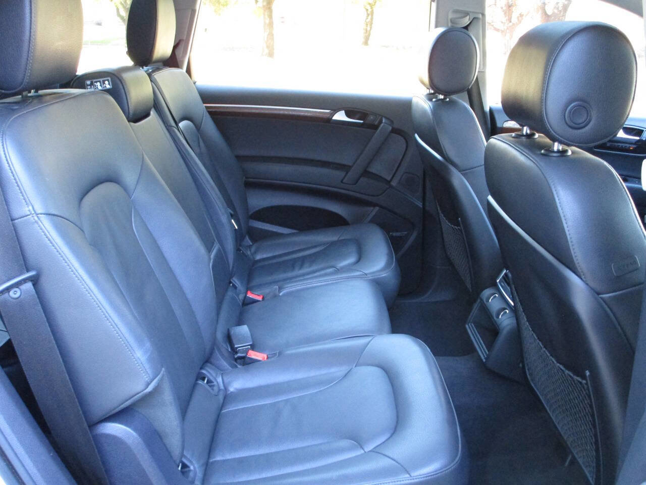 Used 2015 Audi Q7 TDI Premium Plus w/ Premium Plus Package AWD/4WD image 14